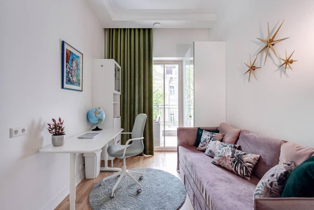 Jogailos Residence Peaceful Old Town Luxury 3 Bdr, 2 Bthr, Free Garage, Top-Speed Wifi 빌뉴스 외부 사진